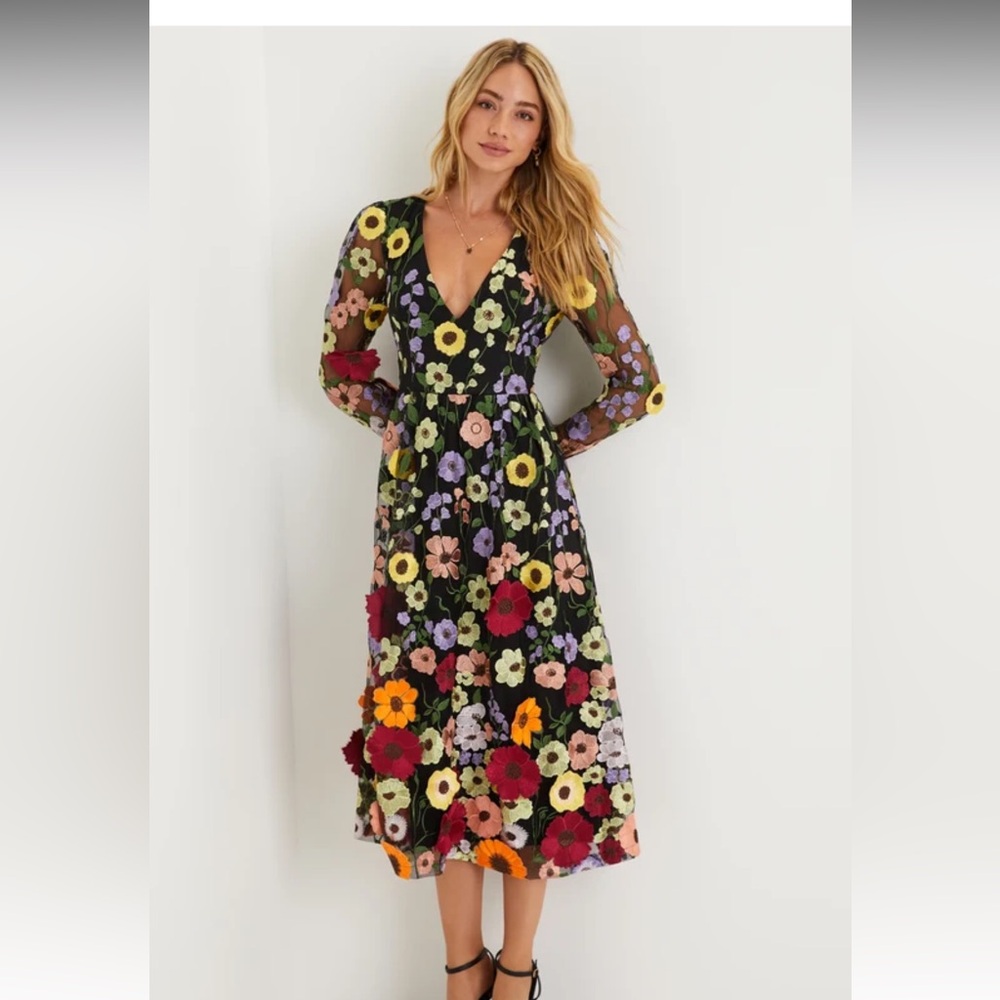 Lulus Impressive Blossom Black 3D Floral Embroidered Midi Dress size M